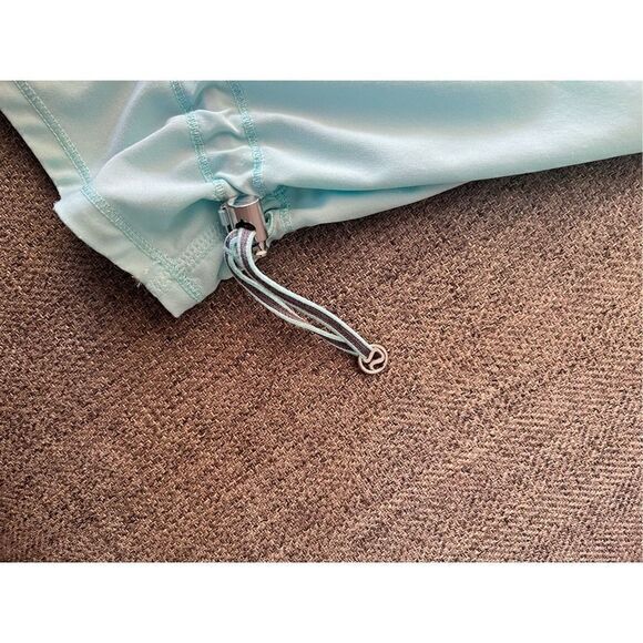 Lululemon Run Chase Me aqua drawstring tank - Picture 4 of 9